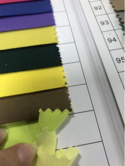 ZJ-XY T/C 133*72 滌棉府綢 115g 85%滌 15%棉 細節-1